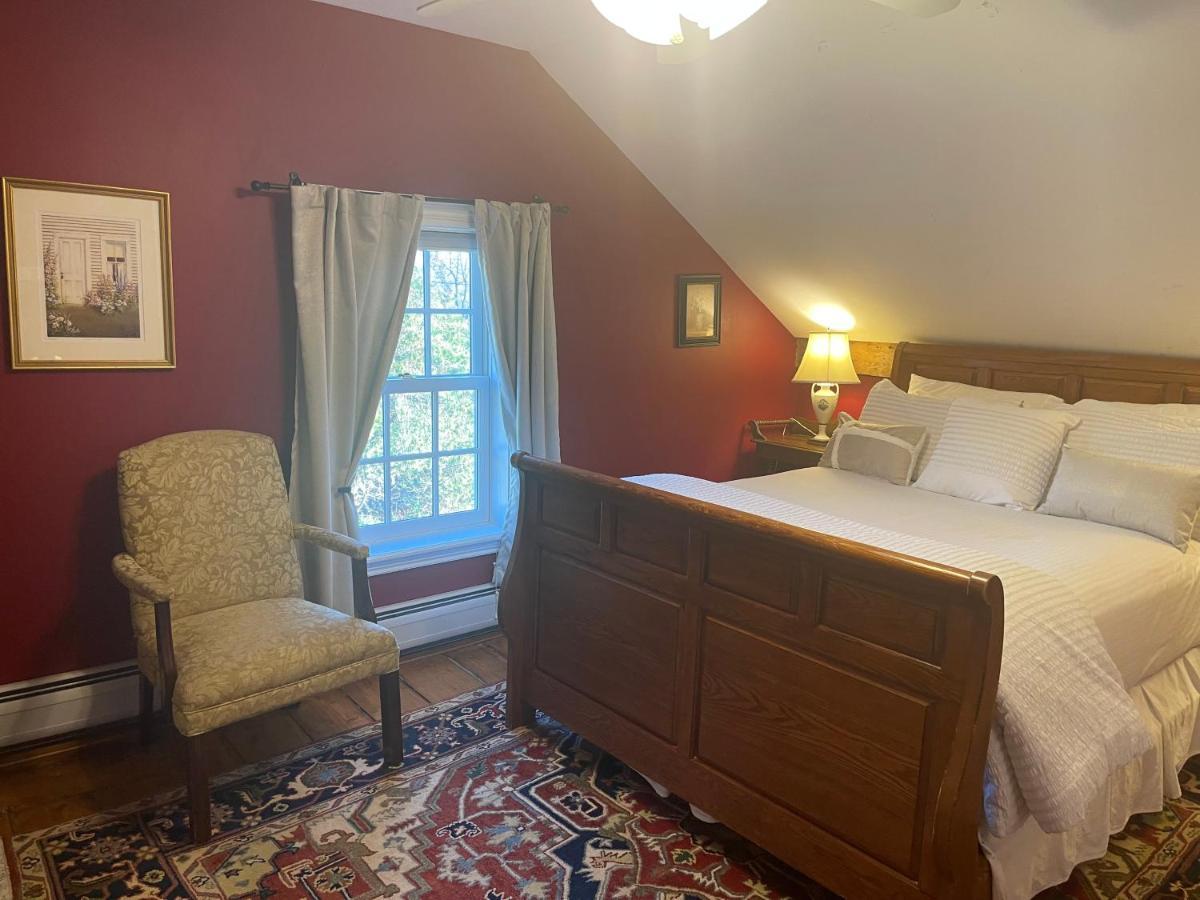 Dodds Brick House Bed & Breakfast North Hero Экстерьер фото